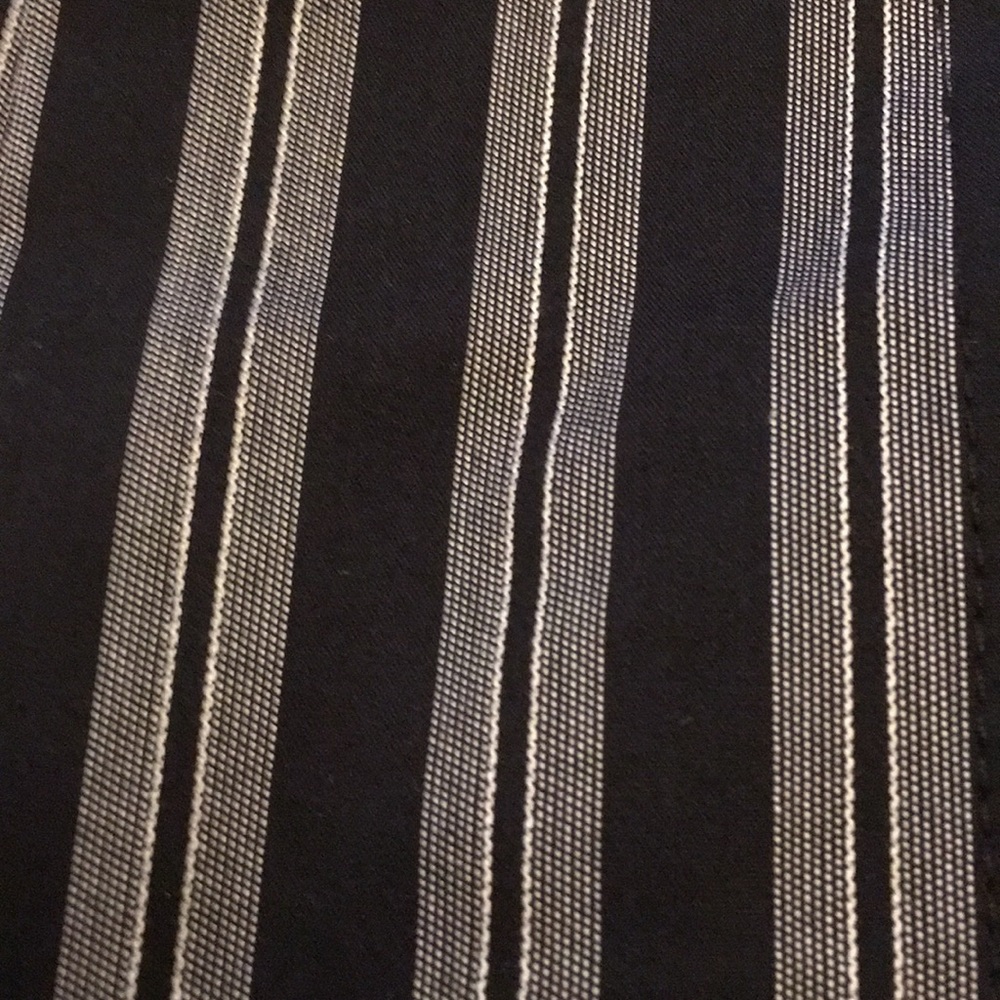 Express Design Studio Button Down Size Small - image 5